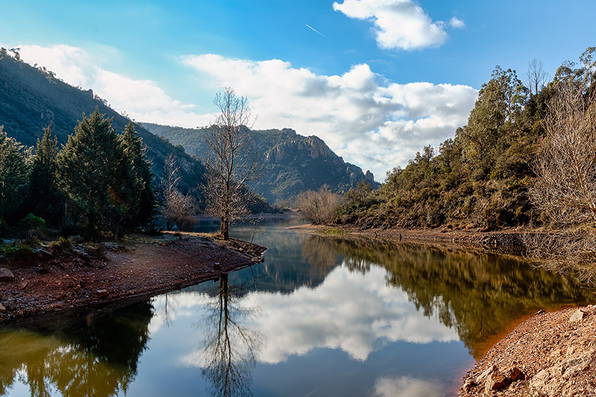 'Lac de l'Ecureuil:' Looking ssouth