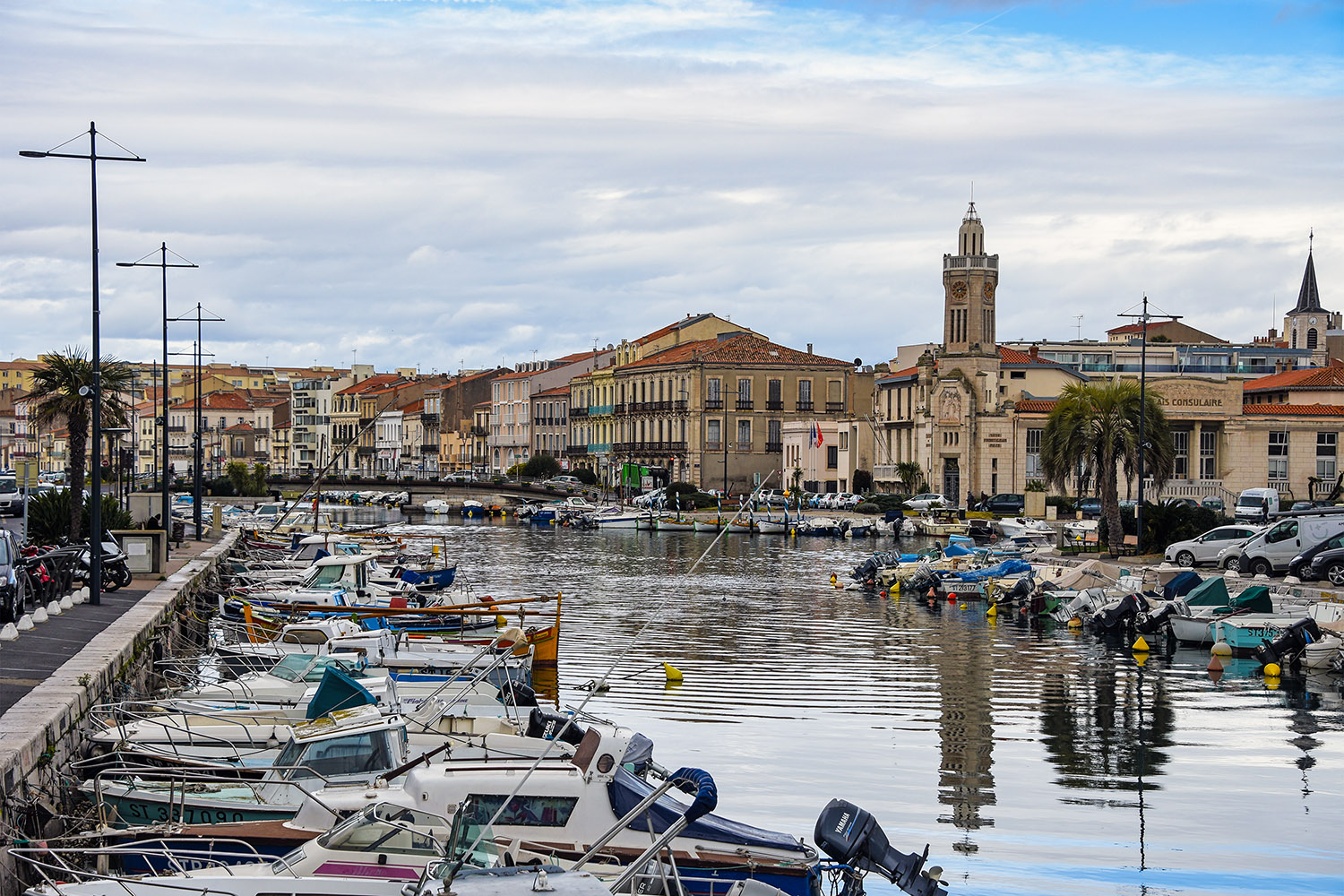 20. The harbor of S&egrave;te