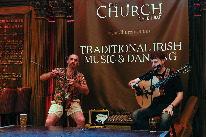 We saw the fiddle player back in 2019...